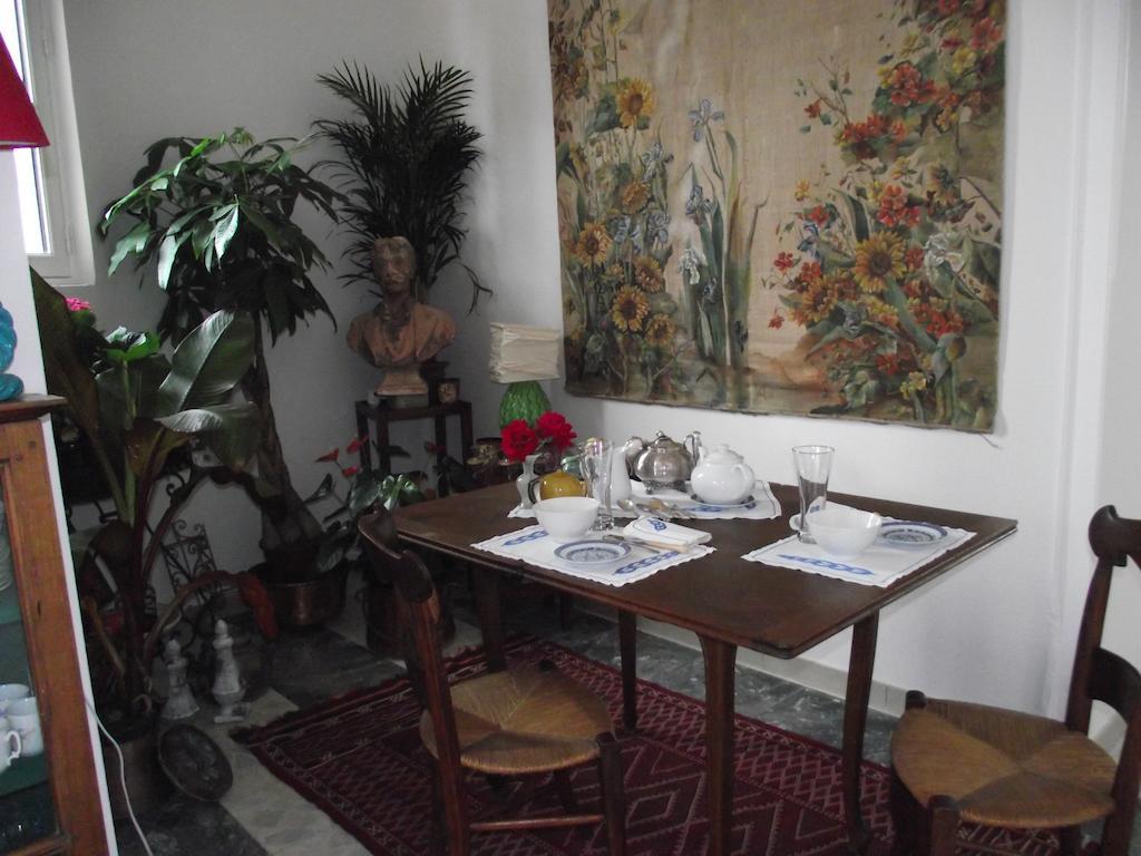 Laglorieuse Castel La Bergerie Bed & Breakfast エクステリア 写真