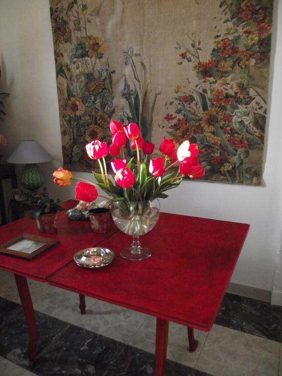 Laglorieuse Castel La Bergerie Bed & Breakfast エクステリア 写真